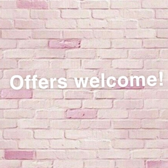 Meet your Posher, Sarah - Picture 2 of 4